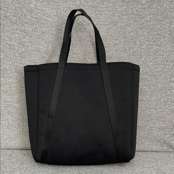 Victoria's Secret Black and Gold Tote Bag - Picture 2 of 16